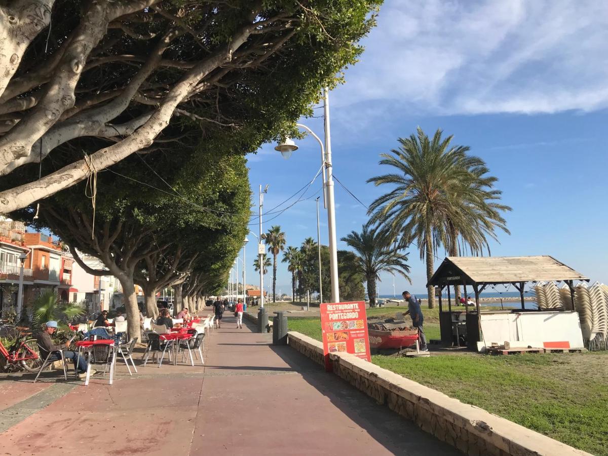 Malaga Beach House, 2 City Bikes, 2 Children'S Bikes, Wifi, Big Terrace, Bbq, Family, Childfriendly ภายนอก รูปภาพ